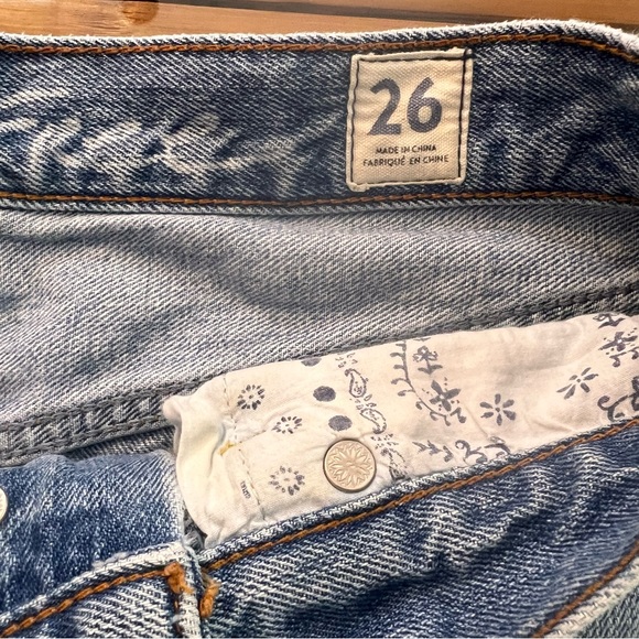 Free People Sofia cut off jean shorts - Picture 6 of 7